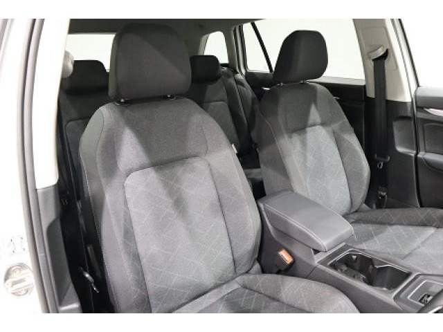 ゴルフヴァリアントeTSI アクティブ