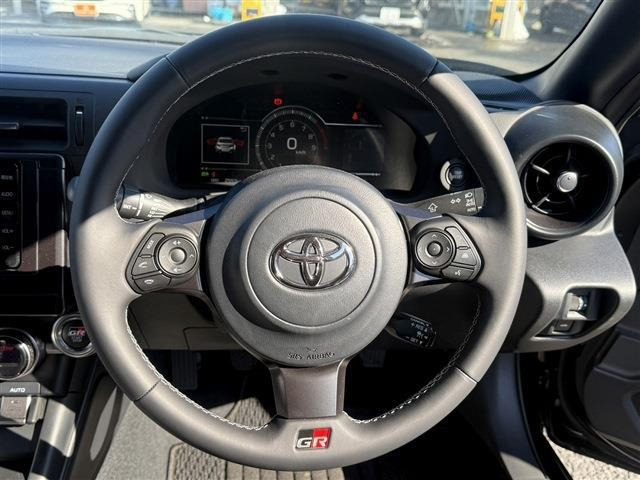 ���Ǝҗl�ւ̔̔��͂��f�肳���Ă��������܂��B �Ԍ������ԗ��̏ꍇ�́A�Ԍ����擾�������x�������z�ŕ\�����Ă���܂��B