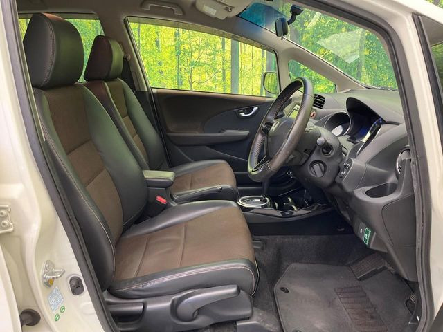 �^�]�ȃV�[�g���͎g�p�������Ȃ��A�ǍD�ȏ�ԂƂȂ��Ă��܂��B�O�I�[�i�[�l�����J�Ɏg���Ă������Ƃ��悭�킩��܂��ˁB