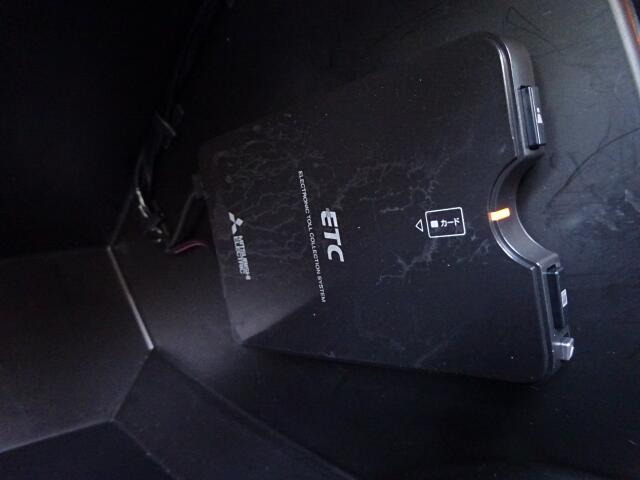 ETC���ڂł��B�L�����H�̗������Œ�Ԃ��鎖�Ȃ��X���[�Y�ɒʉ߂ł��܂��B