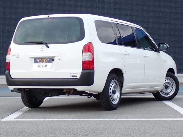 �I���b�N�X�F�蒆�ÎԂ͌��I�����㎿�Ȏ��q�݂̂����͂��v���܂��B�S�ԂɃv���̐E�l�ɂ��O�ꂵ�����O���̐��|�A�����グ�A�R�[�e�B���O�������{���Ă���܂��B