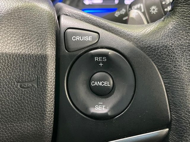 �y�N���[�Y�R���g���[���z�������H�����N���N���s�B�A�N�Z���𗣂��Ă���葬�x�ő��s���ł��A�������^�]���̕��S���y��!�����E�������ȒP�ȃX�C�b�`����Œ����ł��܂��B