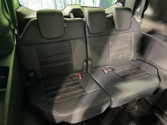 3��ڃV�[�g�͂�������ԗǍD����l�ł��������ƍ����Ē����܂��̂ŁA��l���ł̂��o���������N���N�ł��􂲉Ƒ��ŁA�C�̒m�ꂽ���ԂŁA�h���C�u�ɍs���̂��y���݂ł��ˁ�