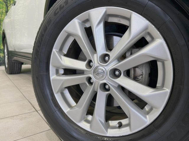 �y����17�C���`�A���~�z�C�[���z�O�ςɃ}�b�`���������A���~�z�C�[���𑕒����Ă���܂��B�e��ЊO�A���~�z�C�[����A�X�^�b�h���X�^�C�����戵�����Ă���܂��B���񂲑��k����������