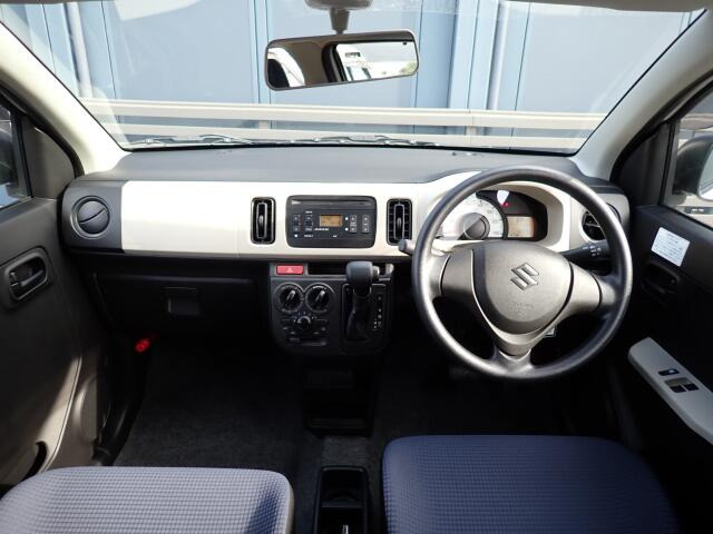 �C���p�l�摜�ɂȂ�܂��B�ԓ��͐��Ǝ҂ɂĎ����N���[�j���O�{�H�ς݂Ȃ̂ŁA��ϐ����ł��B