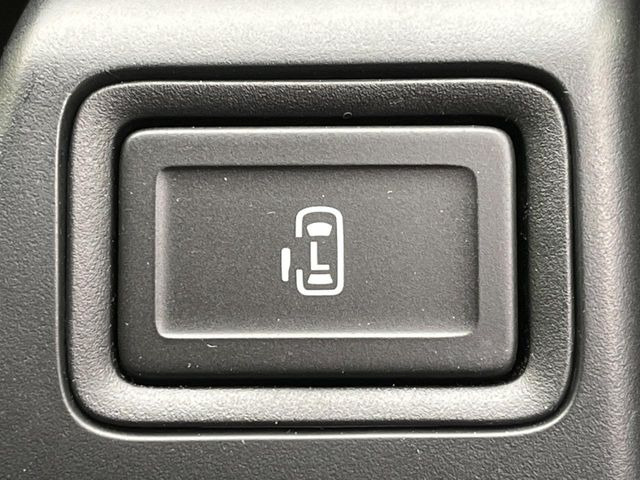 �y�p���[�X���C�h�h�A�z�X�}�[�g�L�[��^�]�Ȃ̃X�C�b�`�ŃX���C�h�h�A�̊J���\���d��������͂����ăh�A���J����K�v�������A���������q�l�ł��A�d���ו��������Ă��鎞�����N�ɊJ���߂ł��܂���