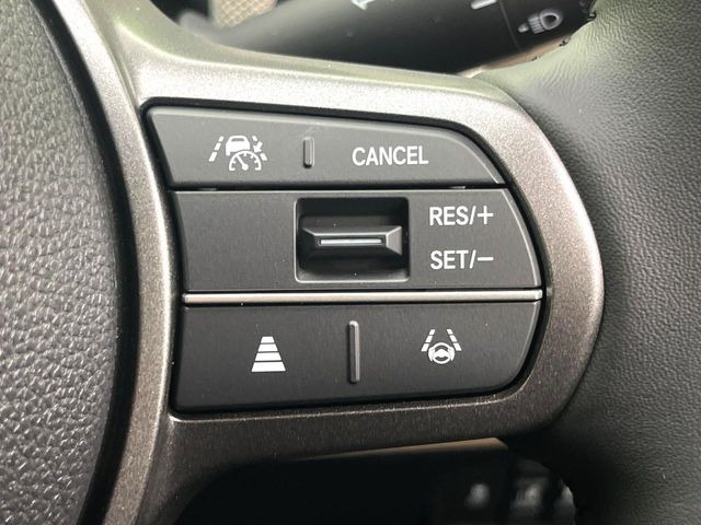 �y�A�_�v�e�B�u�N���[�Y�R���g���[���z�������H�ł̒��������s���y��!!�����ő��x��ۂN���[�Y�R���g���[�����A�Փˌy���V�X�e���ƘA�g���A�O���̎ԗ������m���ĎԊԂ�ۂ悤�ɑ��x���߂��Ă���܂�!!