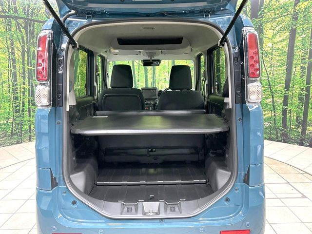 ���i�̂���������ʋ΁A���}���ɏ\���ȉ׎��X�y�[�X���m�ۂ��Ă���܂��B�Z�J���h�V�[�g��|���ƁA�傫�ȉו��̐ύڂ��\�ł���