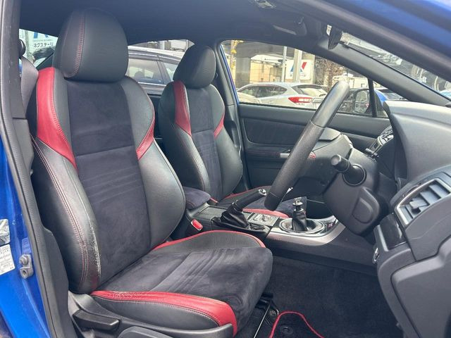 �y�n�[�t���U�[�V�[�g�z�������ƍ���S�n�𗼗������l�C�̃V�[�g���w�ʁE���ʂ̃t�@�u���b�N�f�ނ́A�ʋC���̗ǂ��⊊��ɂ����ɗD��Ă��܂��B�C���╞���ɍ��E���ꂸ���K�ɂ���肢�������܂��B