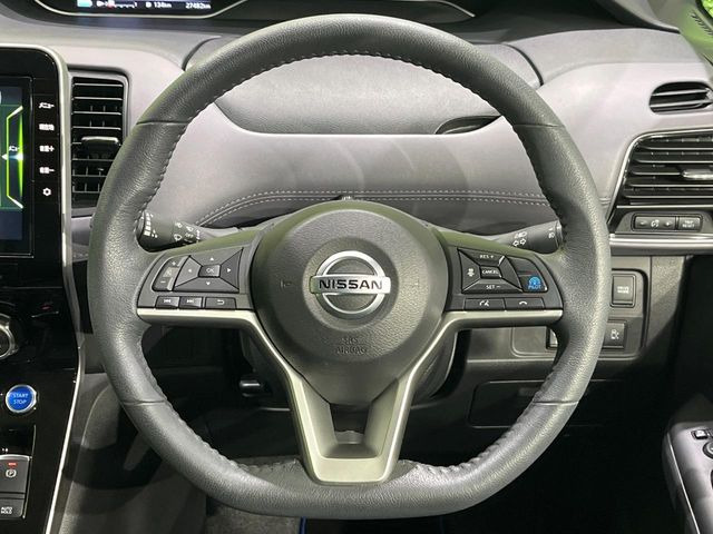 �y�����v�����X�e�A�����O�z�㎿�Ȋv���g�p���邱�ƂŁA��ɂ����������݂ƂĂ��^�]���₷���n���h���ł���