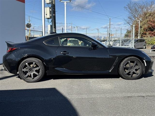 ���Ǝҗl�ւ̔̔��͂��f�肳���Ă��������܂��B �Ԍ������ԗ��̏ꍇ�́A�Ԍ����擾�������x�������z�ŕ\�����Ă���܂��B