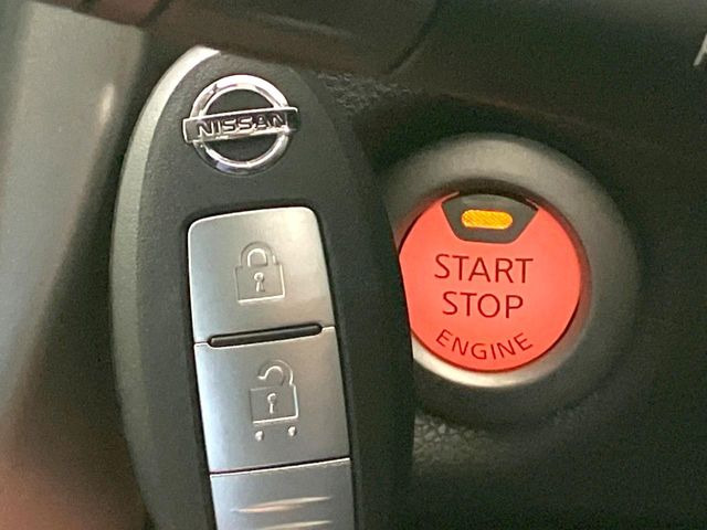 �y�C���e���W�F���g�L�[�z�J�o����|�P�b�g�ɓ��ꂽ�܂܂ł��h�A�̎{���E�������\�ȃX�}�[�g�L�[�𑕔��B�G���W���̃I���E�I�t�����J�M�����o���K�v����������Ƃ��Ă��֗��ł���