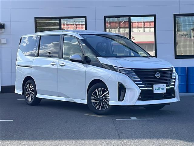 セレナ1.4 e-POWER ハイウェイスターV