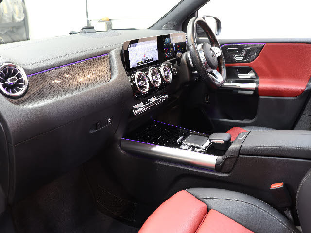 BクラスB180 AMGライン