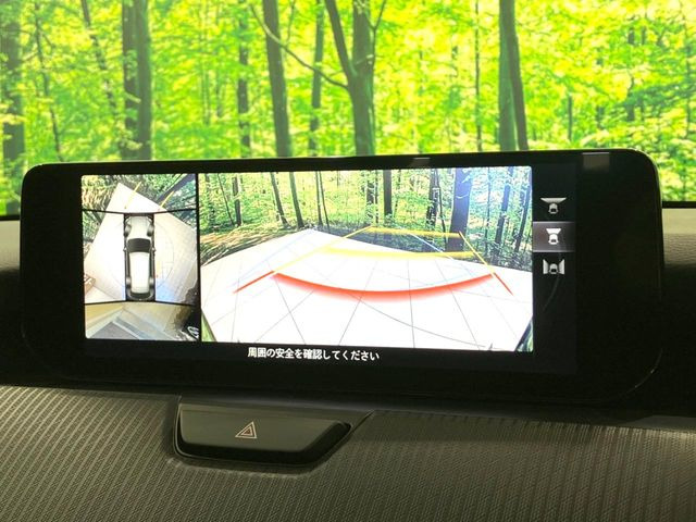 �y360&deg;�r���[���j�^�[�z��p�̃J�����ɂ��A�ォ�猩���낵���悤�Ȏ��_��360�x�N���}�̎��͂��m�F���邱�Ƃ��ł��܂������p�������m�F���₷���A�����ꏊ�ł̐؂�Ԃ��⒓�Ԃ��X���[�Y�ɍs���܂��B