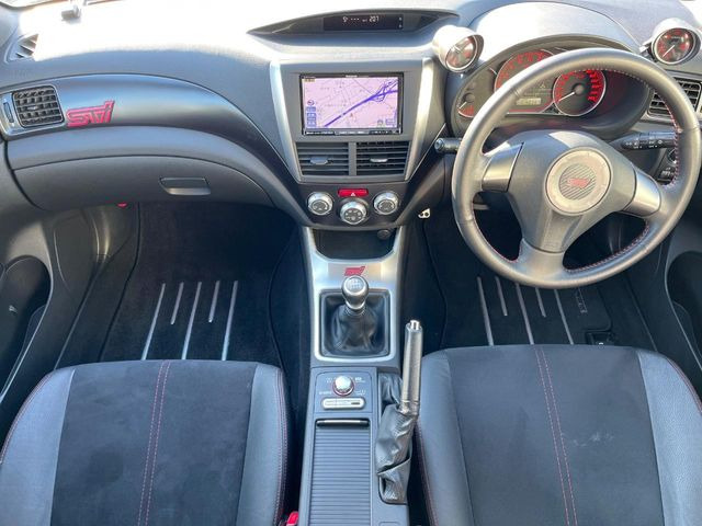 グループ総在庫数約30,000台!!全国の系列店からメーカー・車種問わずご紹介出来るので、あなたにピッタリのお車が見つかるはずです♪まずはお問い合わせ下さい☆