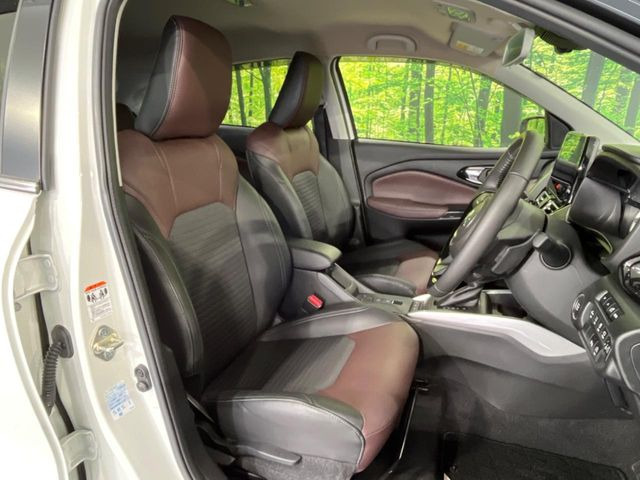 �y�n�[�t���U�[�V�[�g�z�������ƍ���S�n�𗼗������l�C�̃V�[�g���w�ʁE���ʂ̃t�@�u���b�N�f�ނ́A�ʋC���̗ǂ��⊊��ɂ����ɗD��Ă��܂��B�C���╞���ɍ��E���ꂸ���K�ɂ���肢�������܂��B