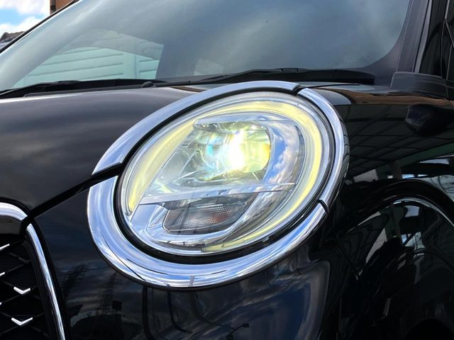 ���w�b�h���C�g��e�[�������v&�A���~�z�C�[�����̊e��R�[�e�B���O���I�X�X�����Ă���܂��B�{�H��̃����e�i���X�͐��􂢂�����OK��