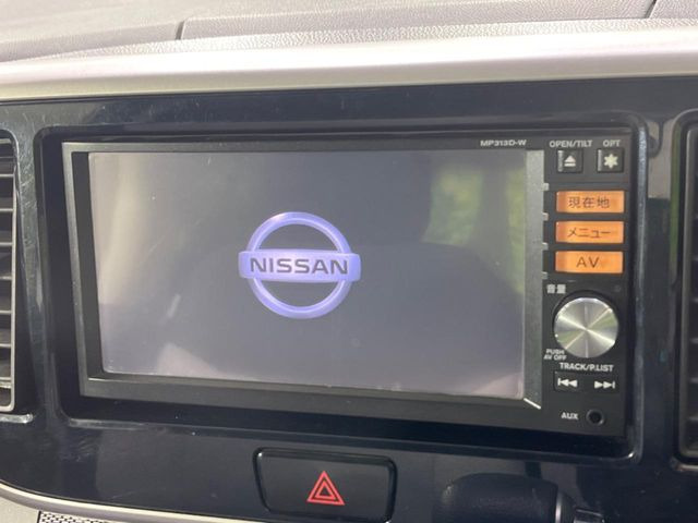 �y�����i�r�z�l�C�̏����i�r�𑕔����Ă���܂��B�i�r�̎g���₷���͂������A�I�[�f�B�I�@�\���[��!�L�����v�◷�s�͂������A�ʋ΂┃�����ȂǕ��i�̃h���C�u���y�����Ȃ�͂���