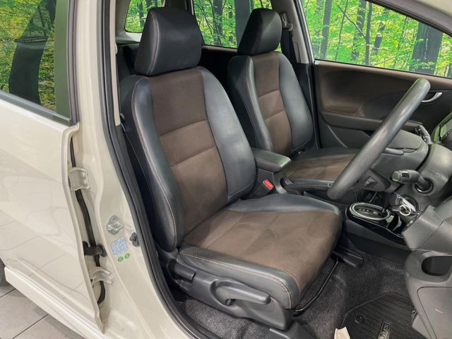 �^�]�ȃV�[�g���͎g�p�������Ȃ��A�ǍD�ȏ�ԂƂȂ��Ă��܂��B���J�Ɏg���Ă������Ƃ��悭�킩��܂��ˁB