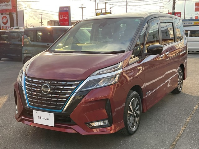 セレナ1.2 e-POWER ハイウェイスターG