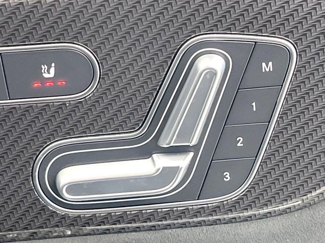 ���p���[�V�[�g:�V�[�g�ʒu��&ldquo;�O��Ɣw�������&ldquo;�p�x�̔��������\�ƂȂ�܂��B�蓮�ݒ�̃V�[�g�����A���ׂ₩�Ȑݒ肪�ł���̂��|�C���g�ł��B