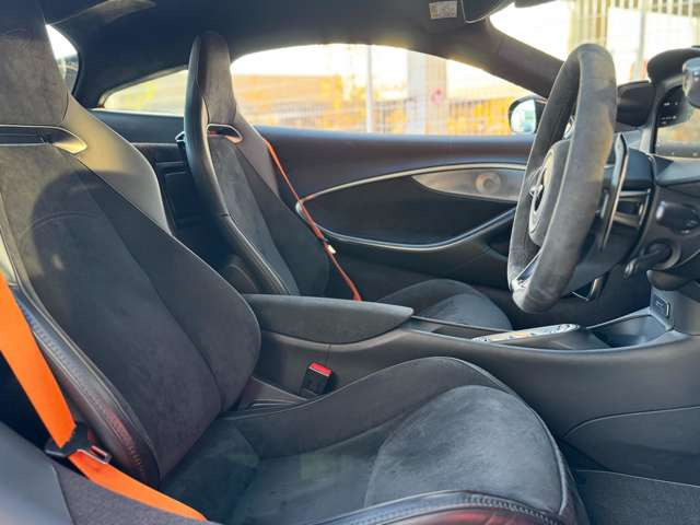 �^�]�Ȏ���ɂȂ�܂��B�ڍ׉摜�Ȃǂ����[���܂���LINE�ɂđ��点�Ă������������o���܂��̂ŁA���C�y�ɂ��\���t�����������܂��B�����̂��q�l�ɂ������S���Ă��_��`���[�ԁA�ۏ؂܂ł��C�����������B