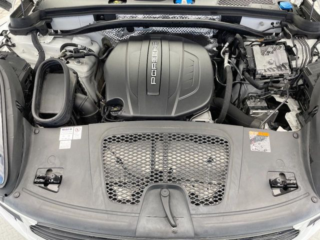 �����X�ł́A�e���[�J�[�̐�p�f�f�e�X�^�[�𓱓��B���Ǝ��i�����e�N�j�J���X�^�b�t���풓���Ă���܂��̂ŁA������̍ۂɂ����S���Ă����p���������܂��B