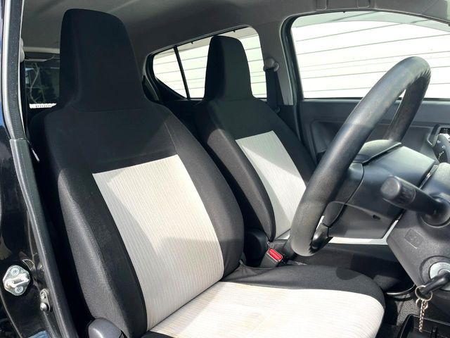 �^�]�ȃV�[�g���͎g�p�������Ȃ��A�ǍD�ȏ�ԂƂȂ��Ă��܂��B���J�Ɏg���Ă������Ƃ��悭�킩��܂��ˁB