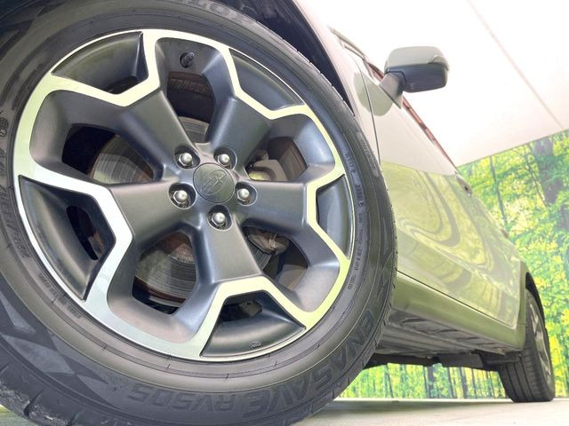 �y����17�C���`�A���~�z�C�[���z�O�ςɃ}�b�`���������A���~�z�C�[���𑕒����Ă���܂��B�e��ЊO�A���~�z�C�[����A�X�^�b�h���X�^�C�����戵�����Ă���܂��B���񂲑��k����������