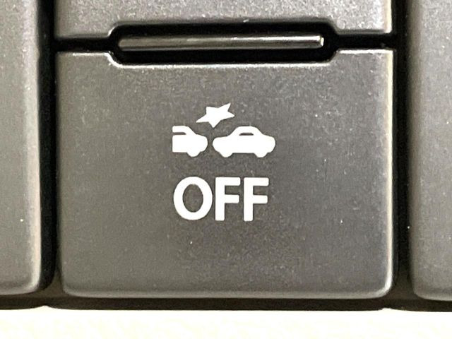 �y�X�Y�L �Z�[�t�e�B�T�|�[�g�z���s���ɑO���̎ԗ�����F�����A�Փ˂������Ȏ��͌x��ƃu���[�L�ŏՓˉ���Ɣ�Q�y�����A�V�X�g�B�����S�Ƀh���C�u�����y���݂��������܂��B