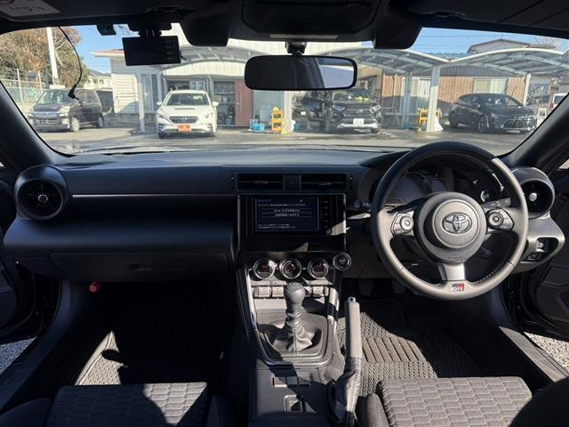 ���Ǝҗl�ւ̔̔��͂��f�肳���Ă��������܂��B �Ԍ������ԗ��̏ꍇ�́A�Ԍ����擾�������x�������z�ŕ\�����Ă���܂��B