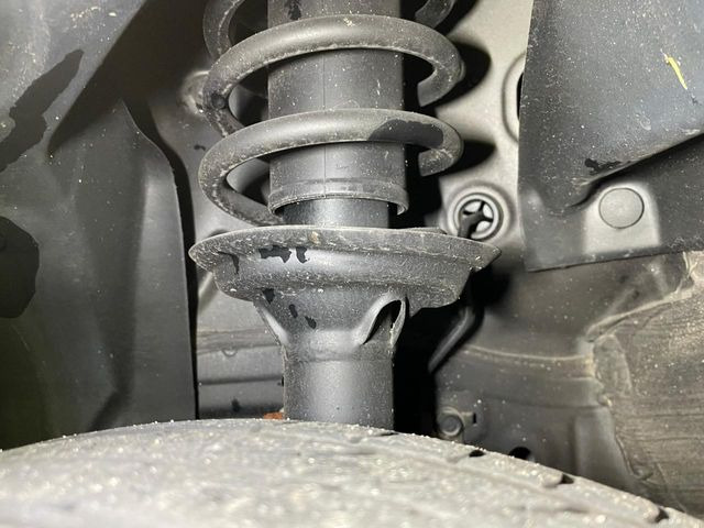 ���Ԃ����S���Ă���肢�������ׂɂ́A�����̒���_�����������܂���B�T�[�r�X�T�|�[�g(�L���ۏ�)�ł͖����_�������񋟂��Ă���A���S�̃J�[���C�t�����߂�������������T�|�[�g�̐��������Ă��܂��B