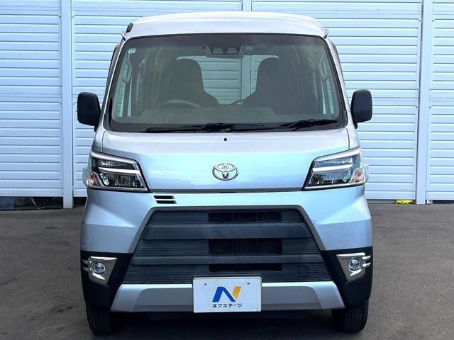 ���Ђł́A�S�ԁw�C�����Ȃ��x�̂��Ԃ̂ݎ�舵���Ă���܂��B��C�o�C���[�ɂ�錵�I�����d����̌�A���Ɍ�̎ԗ��`�F�b�N���s���A�l�N�X�e�[�W���F�肵�����i���Ȓ��ÎԂ����񋟂��Ă���܂��B