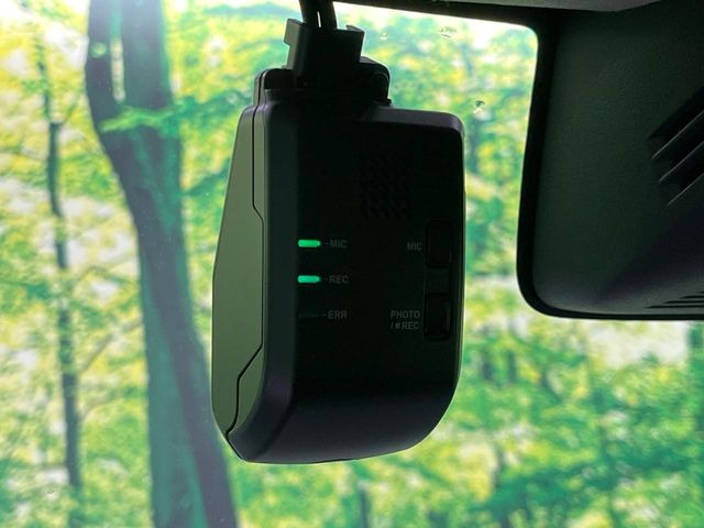 �y�h���C�u���R�[�_�[�z���S�E���S�ȃJ�[���C�t�ɕK�{�̃h���C�u���R�[�_�[�𑕔�!���s���͂������A������^�]�⎖�̂ɑ��������ۂ̏󋵂��f���ŋL�^���A����̃��X�N�ɔ����܂��B