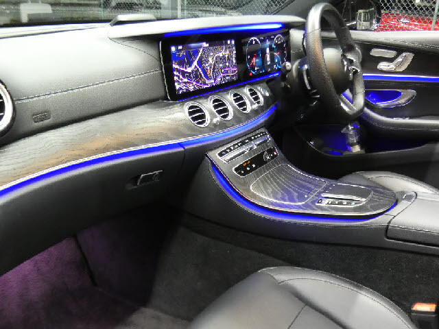 EクラスE300 スポーツ