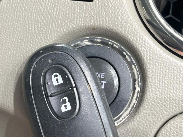 �y�C���e���W�F���g�L�[�z�J�o����|�P�b�g�ɓ��ꂽ�܂܂ł��h�A�̎{���E�������\�ȃX�}�[�g�L�[�𑕔��B�G���W���̃I���E�I�t�����J�M�����o���K�v����������Ƃ��Ă��֗��ł���