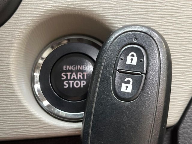 �y�L�[���X�X�^�[�g�V�X�e���z�J�o����|�P�b�g�ɓ��ꂽ�܂܂ł��h�A�̎{���E�������\�ȃX�}�[�g�L�[�𑕔��B�G���W���̃I���E�I�t�����J�M�����o���K�v����������Ƃ��Ă��֗��ł���