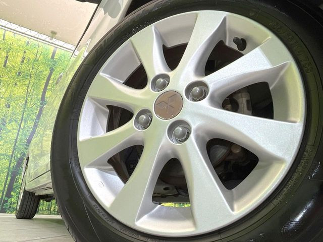 �y����14�C���`�A���~�z�C�[���z�O�ςɃ}�b�`���������A���~�z�C�[���𑕒����Ă���܂��B�e��ЊO�A���~�z�C�[����A�X�^�b�h���X�^�C�����戵�����Ă���܂��B���񂲑��k����������