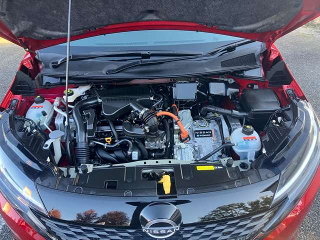 ノートオーラ1.2 G レザーエディション