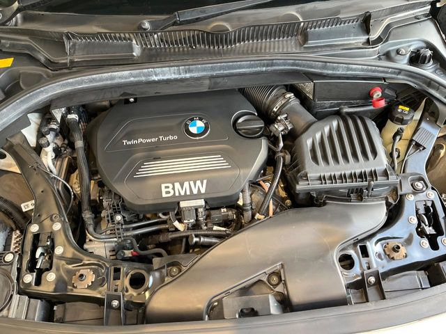 �����X�ł́A�e���[�J�[�̐�p�f�f�e�X�^�[�𓱓��B���Ǝ��i�����e�N�j�J���X�^�b�t���풓���Ă���܂��̂ŁA������̍ۂɂ����S���Ă����p���������܂��B