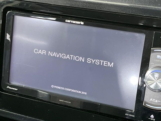 �y�i�r�Q�[�V�����z�g���₷���i�r�ŖړI�n�܂ł�������ē����Ă���܂��B�e��I�[�f�B�I�Đ��@�\���[�����Ă���A���Ԃ̉^�]������Ɋy�����Ȃ�܂�!!