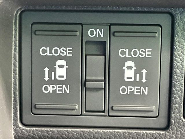 �y�����p���[�X���C�h�h�A�z�X�}�[�g�L�[��^�]�Ȃ̃X�C�b�`�Ō�ȗ����X���C�h�h�A�̊J���\���d��������͂����ăh�A���J����K�v�������A�����Ȃ��q�l�ł��ȒP�ɊJ���߂ł����K�ł���