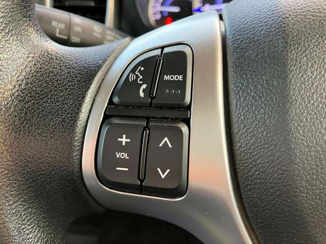 �X�e�A�����O�I�[�f�B�I�X�C�b�`!�I�[�f�B�I�̃`�����l���A�{�����[�������Ȃǃh���C�o�[�̎����ړ���œ_�̒��߂����炵�A���S�^�]�ɍv�����܂��B