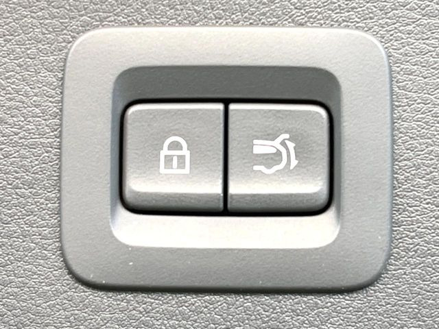 �y�p���[�o�b�N�h�A�z�X�}�[�g�L�[��^�]�Ȃ̃{�^�������������Ń��A�Q�[�g�������ŊJ���܂�!�ו��������Ă��鎞��A�����ʒu�ɂ���o�b�N�h�A��߂�ۂɕ֗��ȋ@�\�ł���