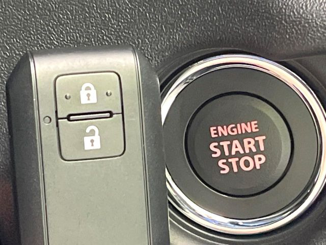 �y�L�[���X�X�^�[�g�V�X�e���z�J�o����|�P�b�g�ɓ��ꂽ�܂܂ł��h�A�̎{���E�������\�ȃX�}�[�g�L�[�𑕔��B�G���W���̃I���E�I�t�����J�M�����o���K�v����������Ƃ��Ă��֗��ł���