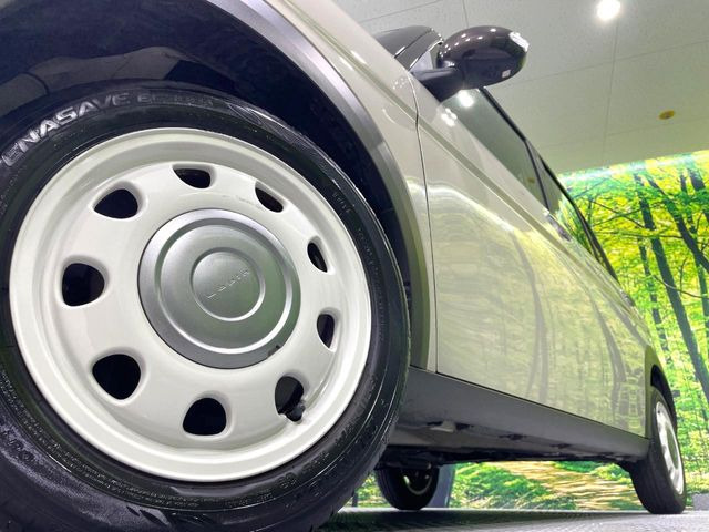 �y����14�C���`�A���~�z�C�[���z�O�ςɃ}�b�`���������A���~�z�C�[���𑕒����Ă���܂��B�e��ЊO�A���~�z�C�[����A�X�^�b�h���X�^�C�����戵�����Ă���܂��B���񂲑��k����������