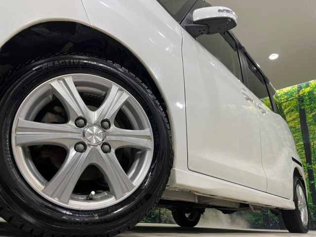 �y14�C���`�A���~�z�C�[���z�O�ςɃ}�b�`�����A���~�z�C�[���𑕒����Ă���܂��B�e��A���~�z�C�[����A�X�^�b�h���X�^�C�����戵�����Ă���܂��B���񂲑��k����������