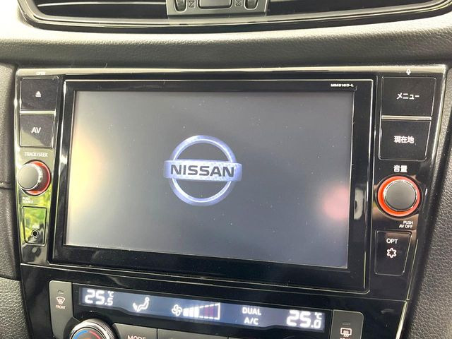 �y�����i�r�z�l�C�̏����i�r�𑕔����Ă���܂��B�i�r�̎g���₷���͂������A�I�[�f�B�I�@�\���[��!�L�����v�◷�s�͂������A�ʋ΂┃�����ȂǕ��i�̃h���C�u���y�����Ȃ�͂���