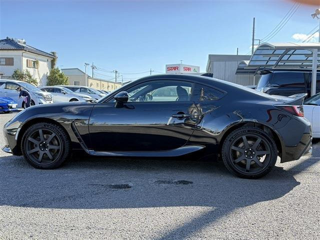 ���Ǝҗl�ւ̔̔��͂��f�肳���Ă��������܂��B �Ԍ������ԗ��̏ꍇ�́A�Ԍ����擾�������x�������z�ŕ\�����Ă���܂��B